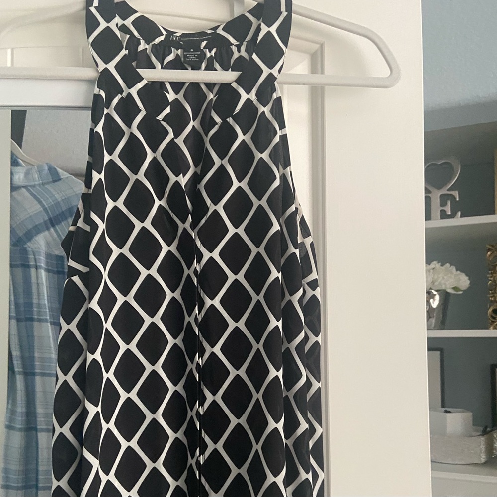 INC women’s top